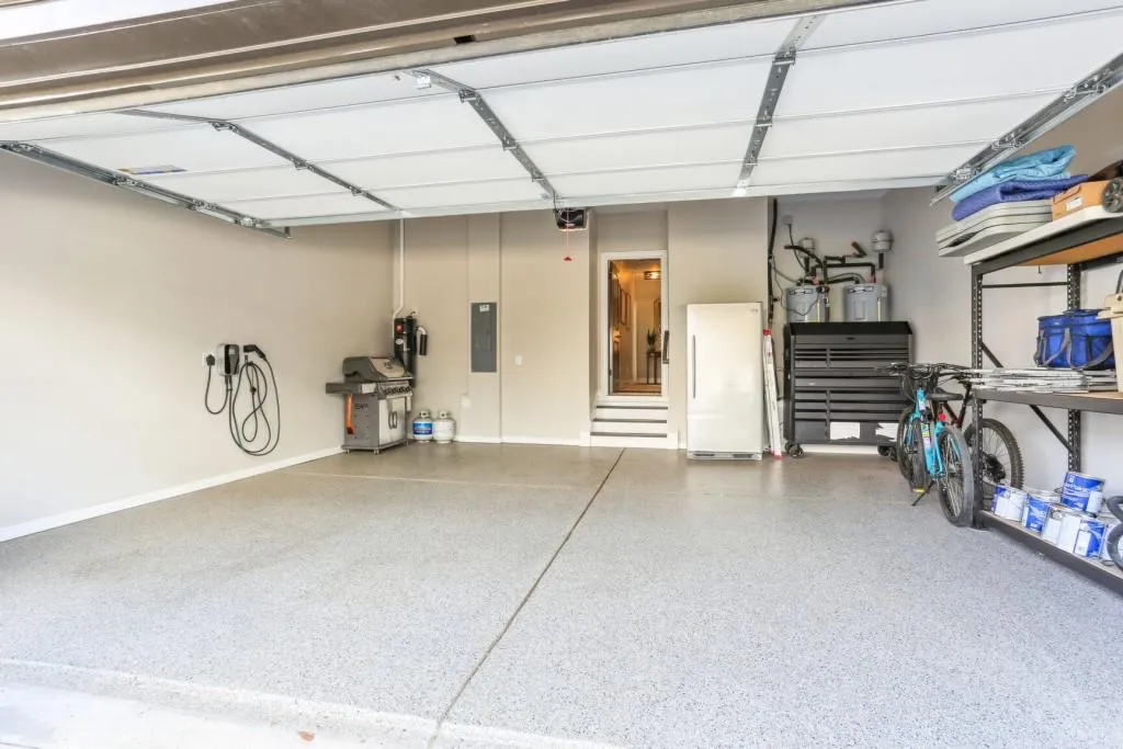 6711 Prelude Drive, Atlanta, Georgia 30328, 3 Bedrooms Bedrooms, ,4 BathroomsBathrooms,Residential,Sold,6711 Prelude Drive,7446368