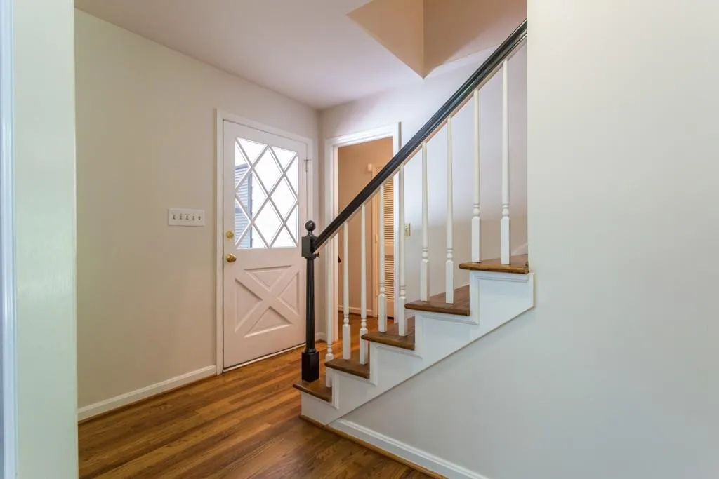 620 Bridgewater Drive, Atlanta, Georgia 30328, 4 Bedrooms Bedrooms, ,2 BathroomsBathrooms,Residential,Sold,620 Bridgewater Drive,5696442