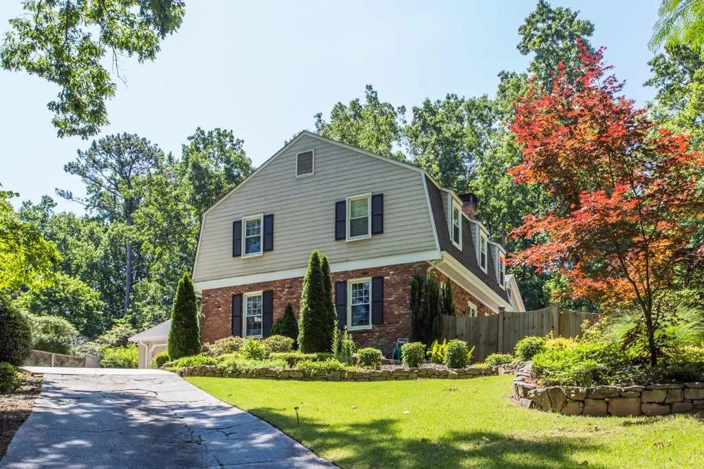 620 Bridgewater Drive, Atlanta, Georgia 30328, 4 Bedrooms Bedrooms, ,2 BathroomsBathrooms,Residential,Sold,620 Bridgewater Drive,5696442