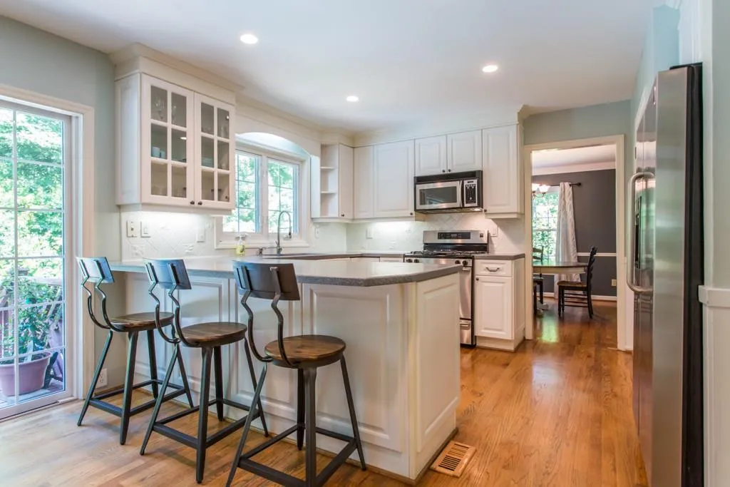 620 Bridgewater Drive, Atlanta, Georgia 30328, 4 Bedrooms Bedrooms, ,2 BathroomsBathrooms,Residential,Sold,620 Bridgewater Drive,5696442