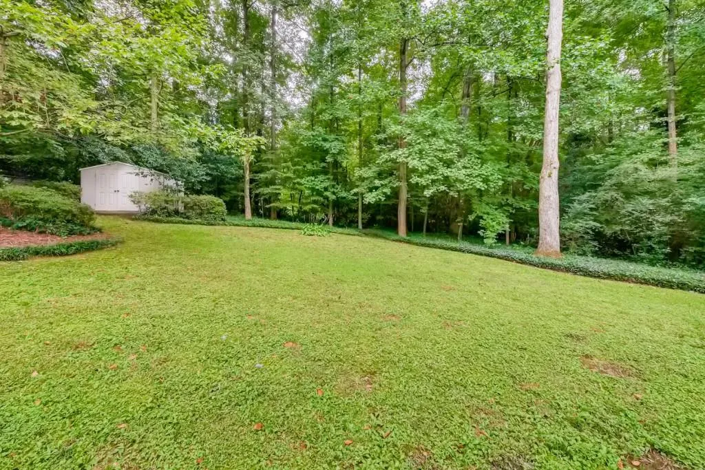 643 Starlight Drive, Sandy Springs, Georgia 30342, 4 Bedrooms Bedrooms, ,3 BathroomsBathrooms,Residential,Sold,643 Starlight Drive,6786515