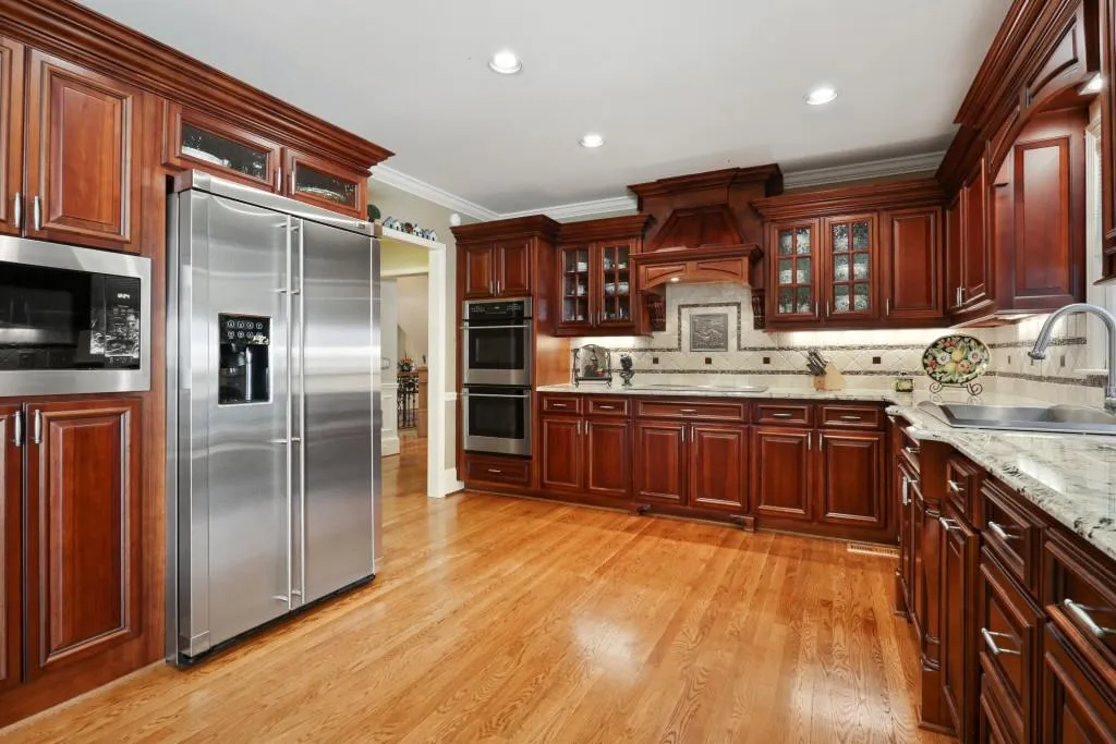 1830 E Stoneykirk Close, Sandy Springs, Georgia 30350, 4 Bedrooms Bedrooms, ,4 BathroomsBathrooms,Residential,Sold,1830 E Stoneykirk Close,6639185