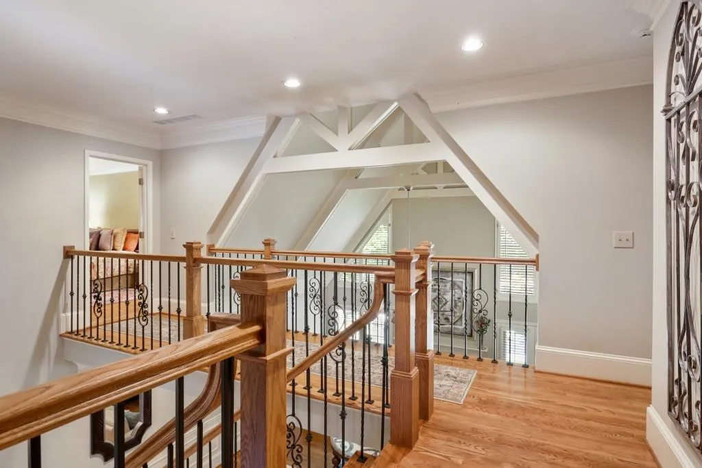 1830 E Stoneykirk Close, Sandy Springs, Georgia 30350, 4 Bedrooms Bedrooms, ,4 BathroomsBathrooms,Residential,Sold,1830 E Stoneykirk Close,6639185