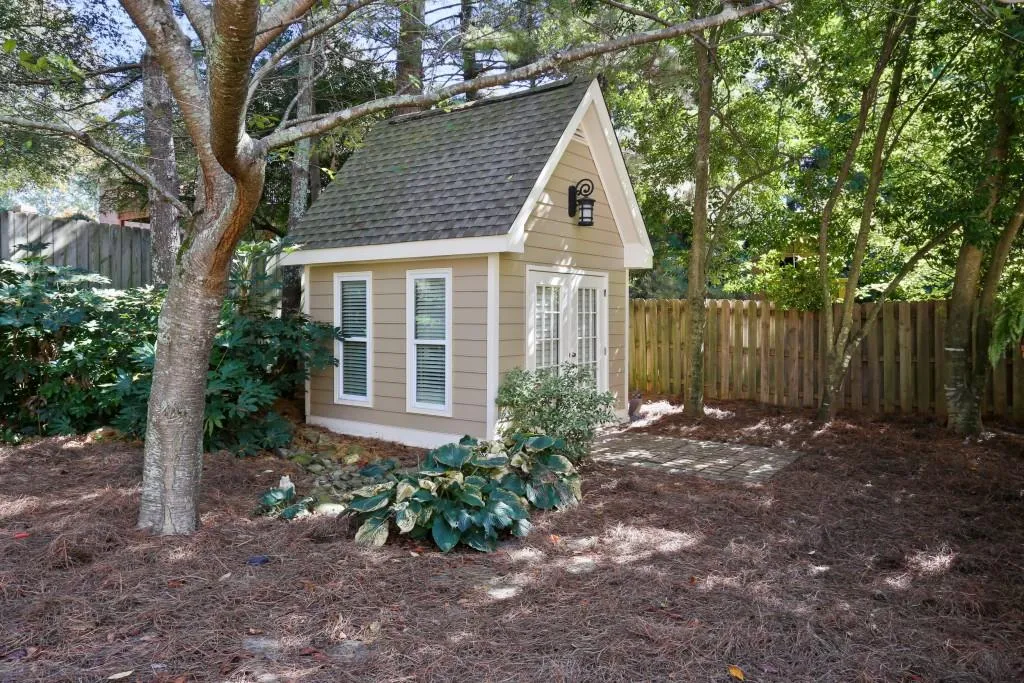 1830 E Stoneykirk Close, Sandy Springs, Georgia 30350, 4 Bedrooms Bedrooms, ,4 BathroomsBathrooms,Residential,Sold,1830 E Stoneykirk Close,6639185