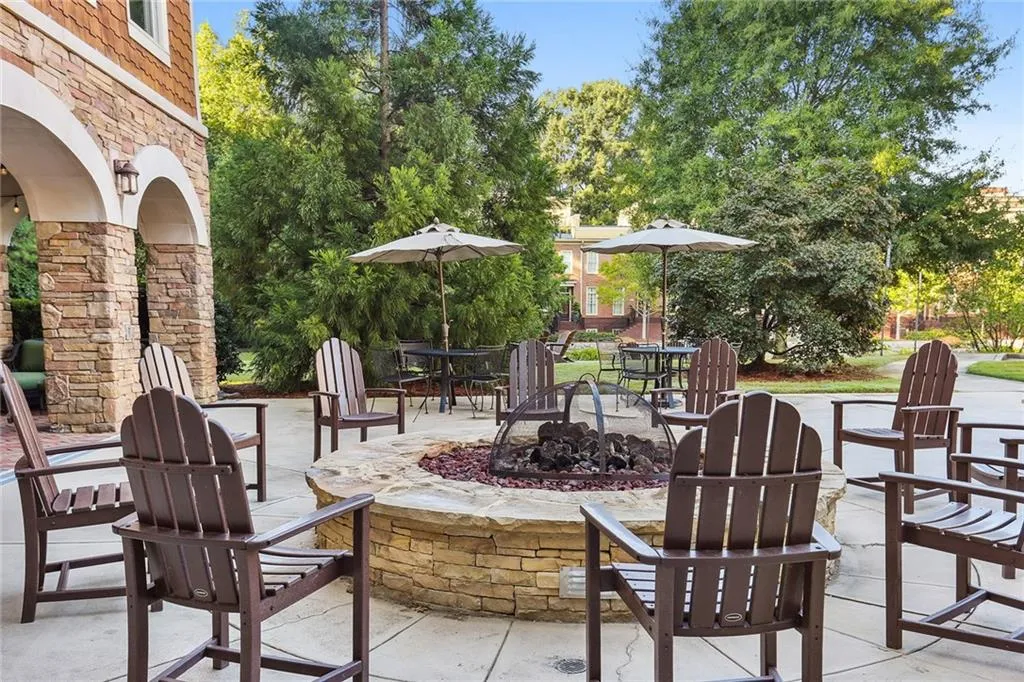 Fire pit