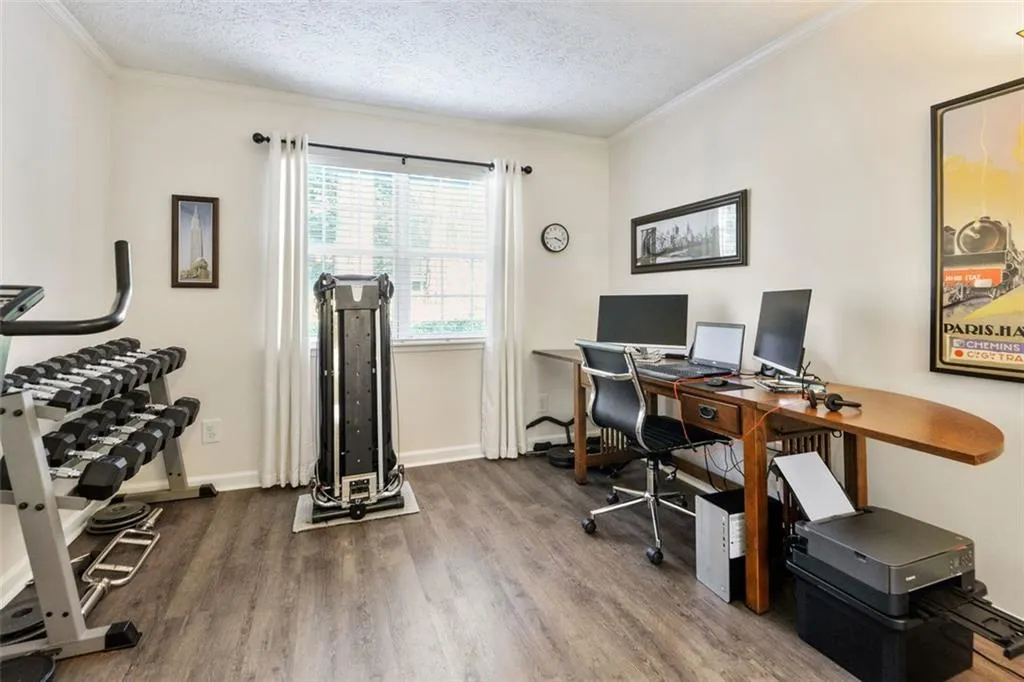 6818 Glenridge Drive Unit J, Atlanta, Georgia 30328, 2 Bedrooms Bedrooms, ,2 BathroomsBathrooms,Residential,Sold,6818 Glenridge Drive Unit J,6928503