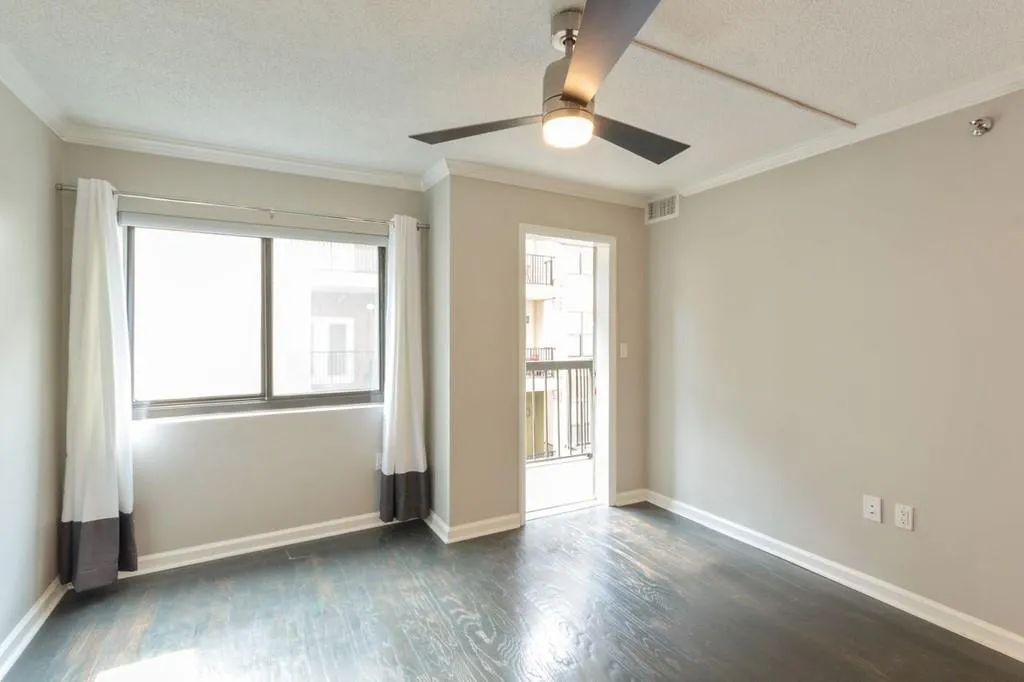 795 Hammond Drive Unit 303, Atlanta, Georgia 30328, 1 Bedroom Bedrooms, ,1 BathroomBathrooms,Residential,Sold,795 Hammond Drive Unit 303,6739552