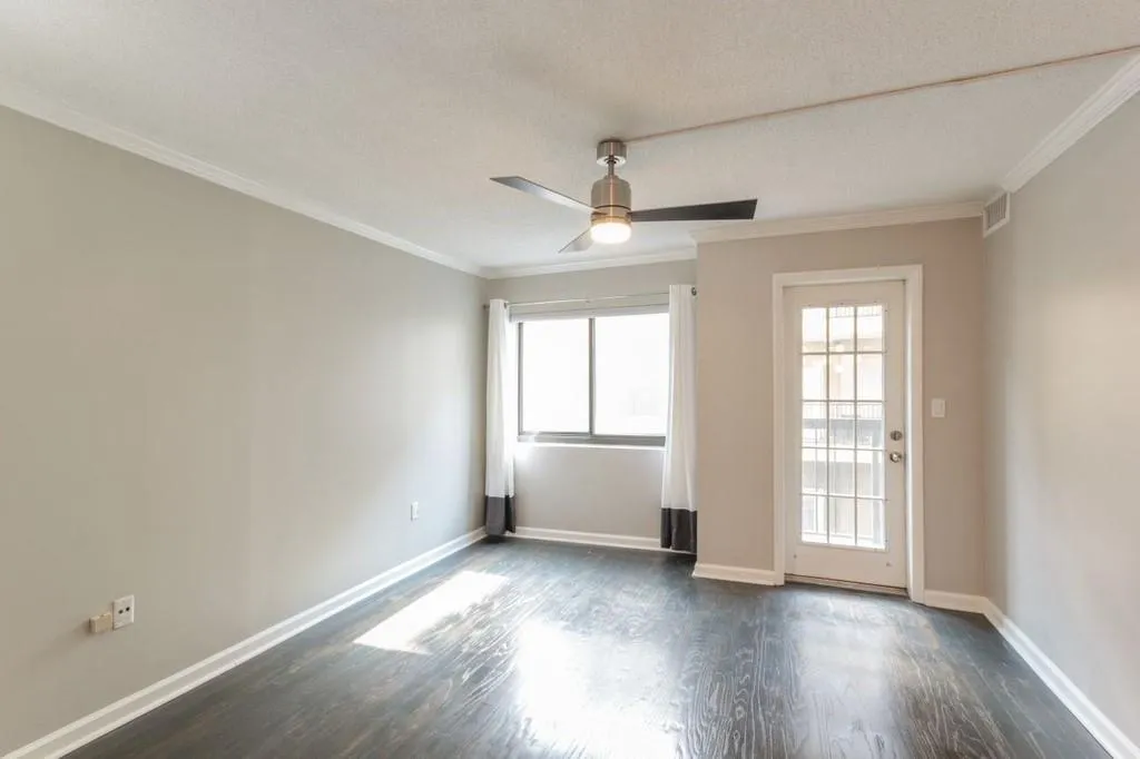 795 Hammond Drive Unit 303, Atlanta, Georgia 30328, 1 Bedroom Bedrooms, ,1 BathroomBathrooms,Residential,Sold,795 Hammond Drive Unit 303,6739552