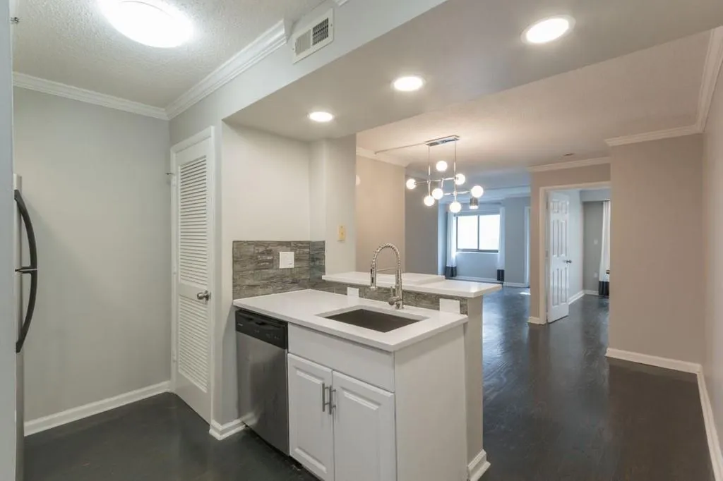 795 Hammond Drive Unit 303, Atlanta, Georgia 30328, 1 Bedroom Bedrooms, ,1 BathroomBathrooms,Residential,Sold,795 Hammond Drive Unit 303,6739552