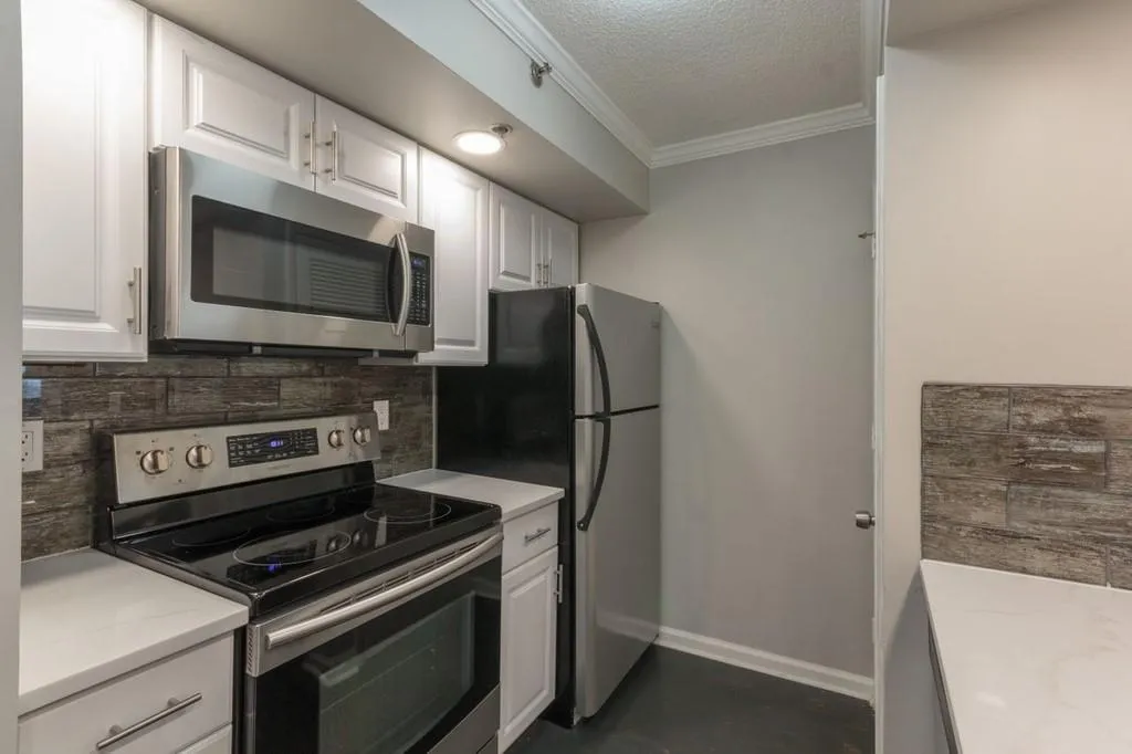 795 Hammond Drive Unit 303, Atlanta, Georgia 30328, 1 Bedroom Bedrooms, ,1 BathroomBathrooms,Residential,Sold,795 Hammond Drive Unit 303,6739552