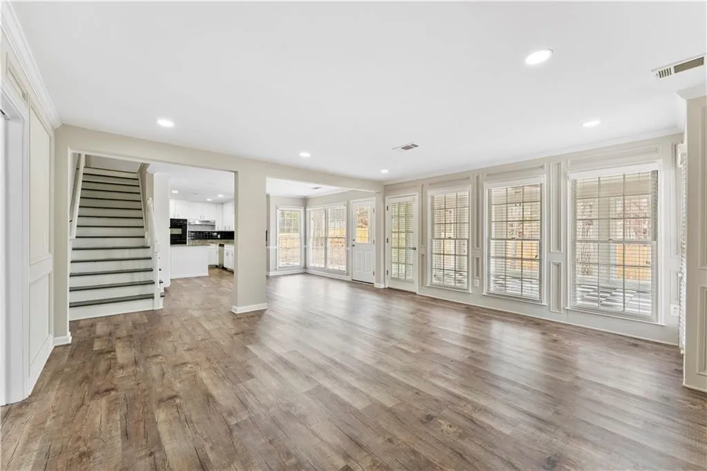 315 Amador Circle, Sandy Springs, Georgia 30350, 4 Bedrooms Bedrooms, ,2 BathroomsBathrooms,Residential,Sold,315 Amador Circle,7348859