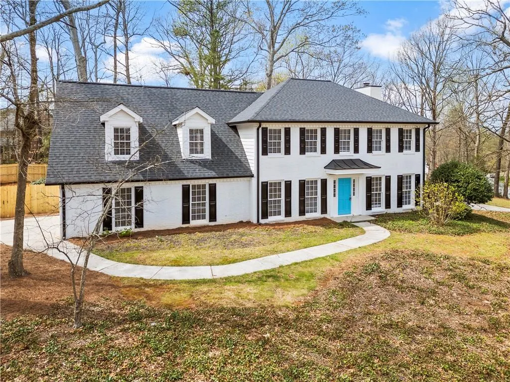 315 Amador Circle, Sandy Springs, Georgia 30350, 4 Bedrooms Bedrooms, ,2 BathroomsBathrooms,Residential,Sold,315 Amador Circle,7348859