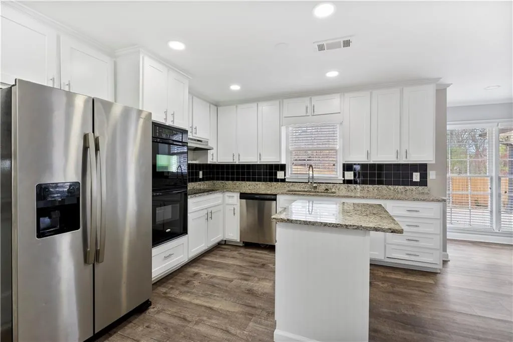 315 Amador Circle, Sandy Springs, Georgia 30350, 4 Bedrooms Bedrooms, ,2 BathroomsBathrooms,Residential,Sold,315 Amador Circle,7348859