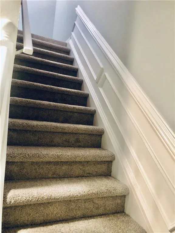 515 Towergate Place, Sandy Springs, Georgia 30350, 2 Bedrooms Bedrooms, ,2 BathroomsBathrooms,Residential,Sold,515 Towergate Place,6754958