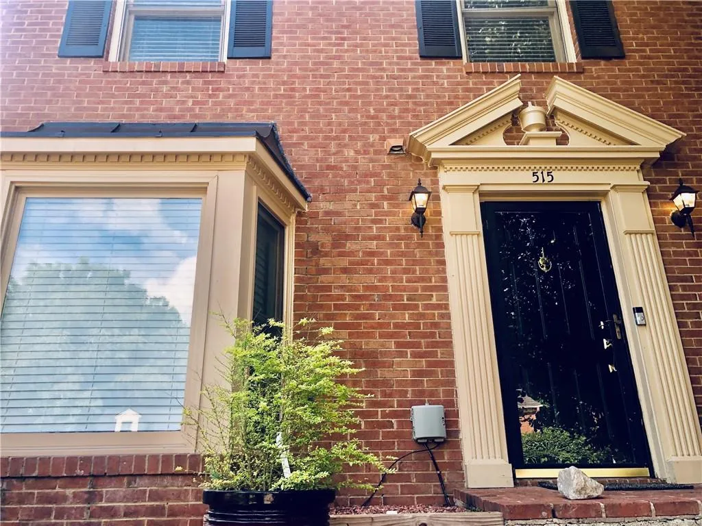 515 Towergate Place, Sandy Springs, Georgia 30350, 2 Bedrooms Bedrooms, ,2 BathroomsBathrooms,Residential,Sold,515 Towergate Place,6754958
