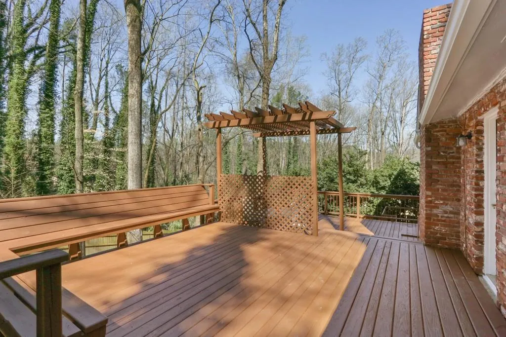 5650 Colton Drive, Atlanta, Georgia 30342, 3 Bedrooms Bedrooms, ,2 BathroomsBathrooms,Residential,Sold,5650 Colton Drive,6515689