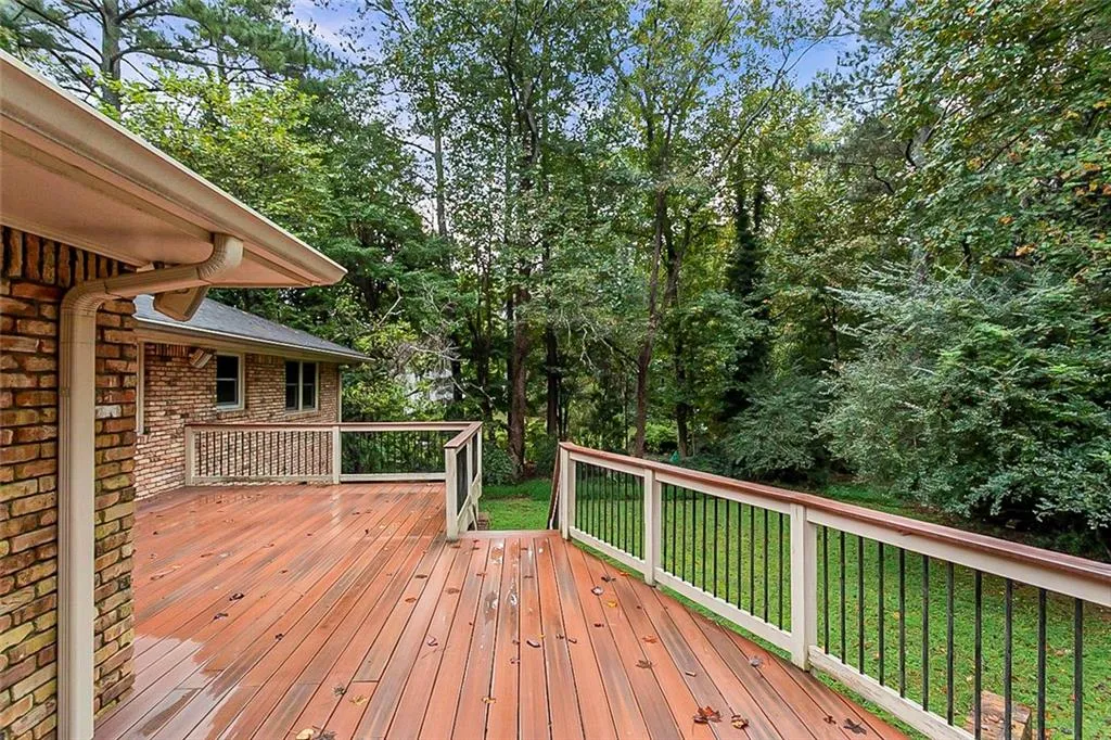 8380 Berkley, Atlanta, Georgia 30350, 4 Bedrooms Bedrooms, ,3 BathroomsBathrooms,Residential,Sold,8380 Berkley,6961393