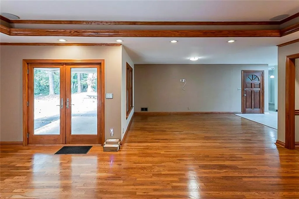 8380 Berkley, Atlanta, Georgia 30350, 4 Bedrooms Bedrooms, ,3 BathroomsBathrooms,Residential,Sold,8380 Berkley,6961393