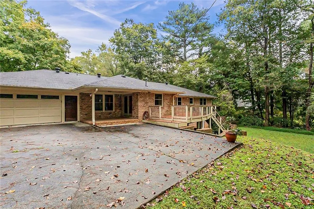 8380 Berkley, Atlanta, Georgia 30350, 4 Bedrooms Bedrooms, ,3 BathroomsBathrooms,Residential,Sold,8380 Berkley,6961393