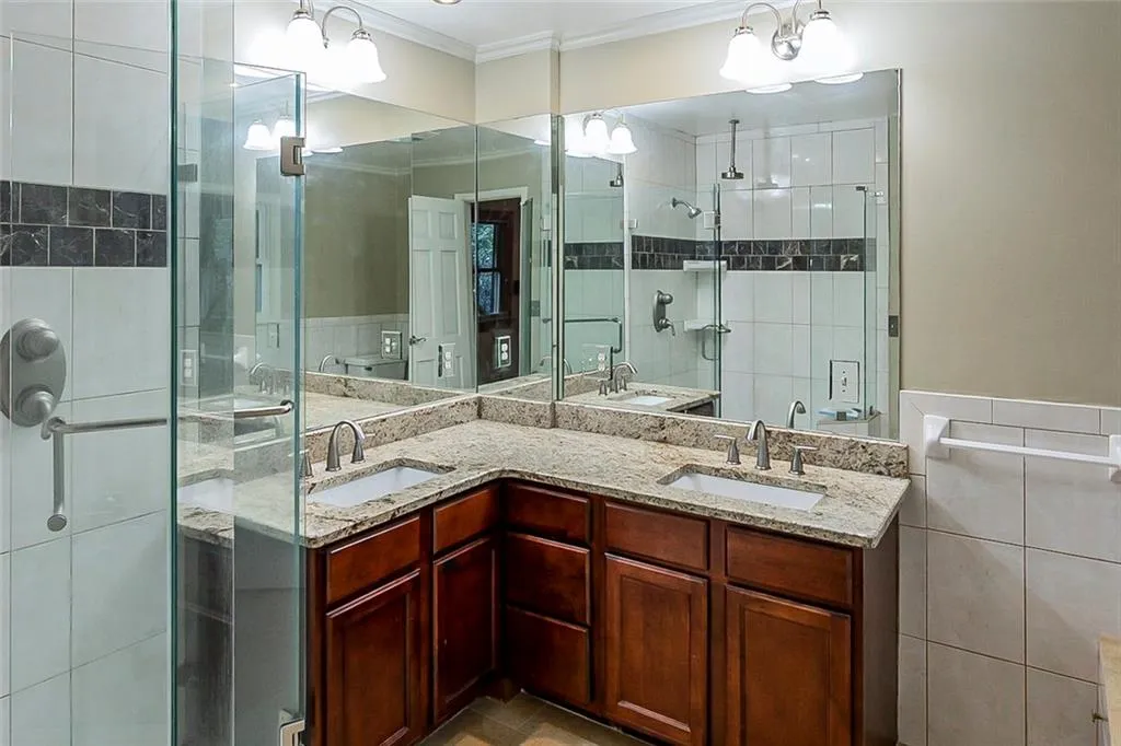 8380 Berkley, Atlanta, Georgia 30350, 4 Bedrooms Bedrooms, ,3 BathroomsBathrooms,Residential,Sold,8380 Berkley,6961393