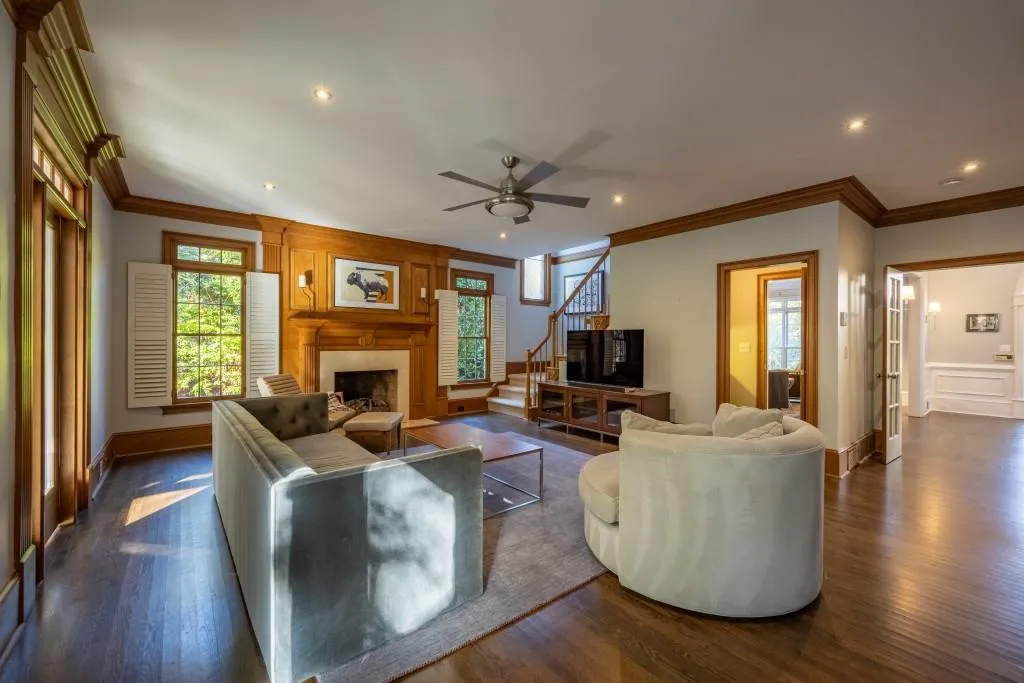 110 Knightsridge Court, Sandy Springs, Georgia 30350, 4 Bedrooms Bedrooms, ,4 BathroomsBathrooms,Residential,Sold,110 Knightsridge Court,6969026