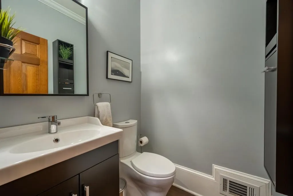 110 Knightsridge Court, Sandy Springs, Georgia 30350, 4 Bedrooms Bedrooms, ,4 BathroomsBathrooms,Residential,Sold,110 Knightsridge Court,6969026