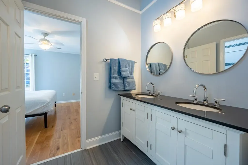 110 Knightsridge Court, Sandy Springs, Georgia 30350, 4 Bedrooms Bedrooms, ,4 BathroomsBathrooms,Residential,Sold,110 Knightsridge Court,6969026