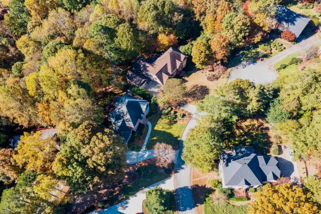 110 Knightsridge Court, Sandy Springs, Georgia 30350, 4 Bedrooms Bedrooms, ,4 BathroomsBathrooms,Residential,Sold,110 Knightsridge Court,6969026