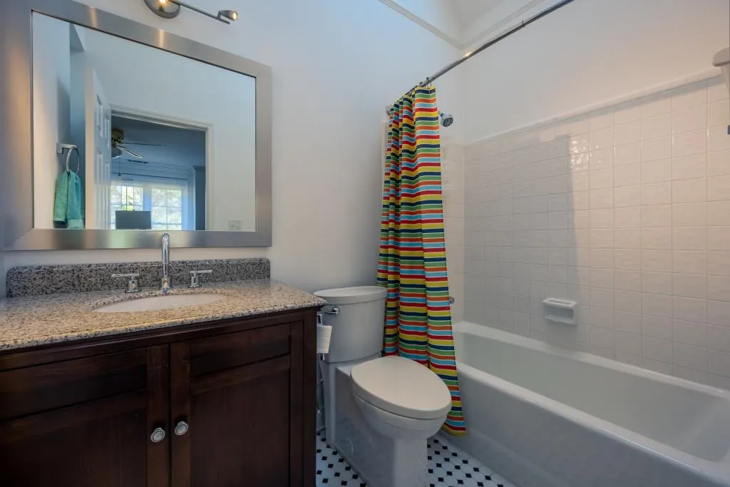 110 Knightsridge Court, Sandy Springs, Georgia 30350, 4 Bedrooms Bedrooms, ,4 BathroomsBathrooms,Residential,Sold,110 Knightsridge Court,6969026