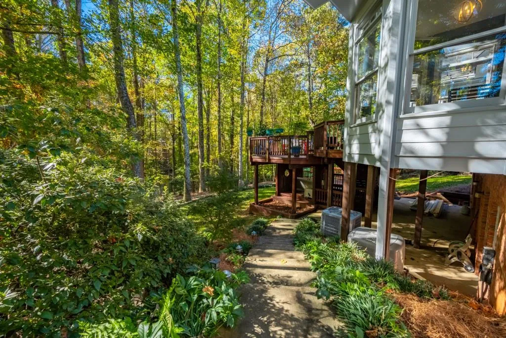 110 Knightsridge Court, Sandy Springs, Georgia 30350, 4 Bedrooms Bedrooms, ,4 BathroomsBathrooms,Residential,Sold,110 Knightsridge Court,6969026