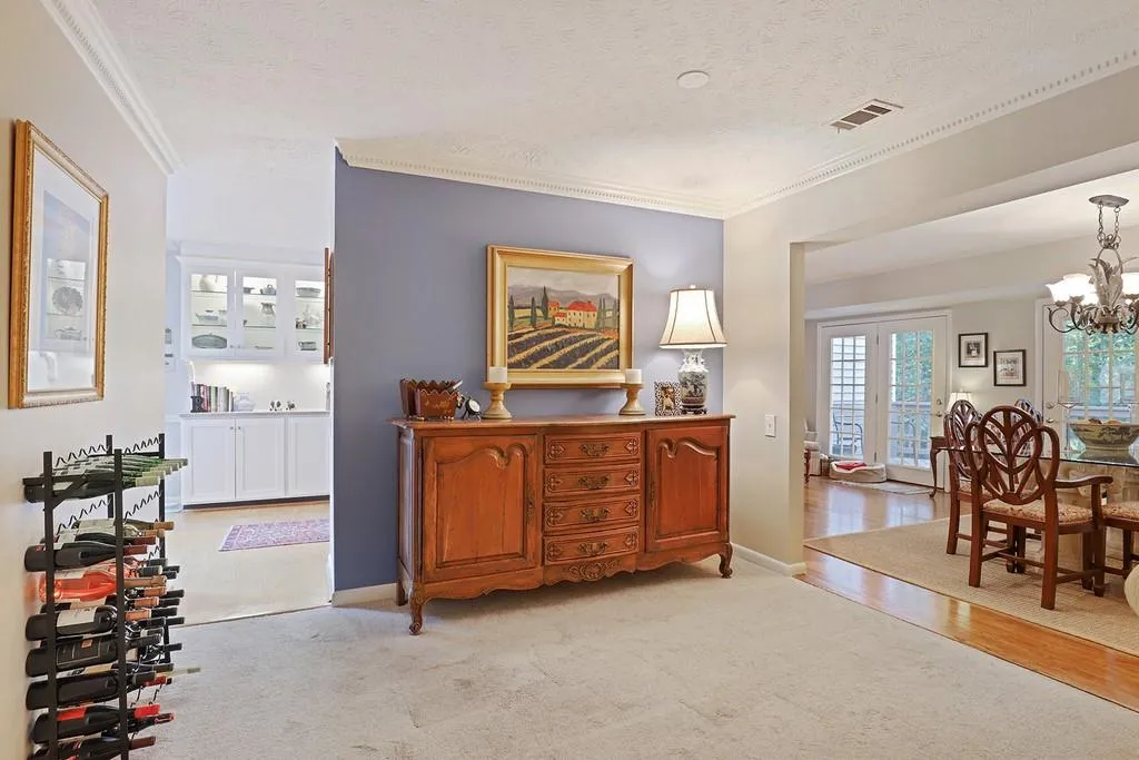 78 Dunwoody Springs Drive Unit 78, Sandy Springs, Georgia 30328, 2 Bedrooms Bedrooms, ,2 BathroomsBathrooms,Residential,Sold,78 Dunwoody Springs Drive Unit 78,6881890