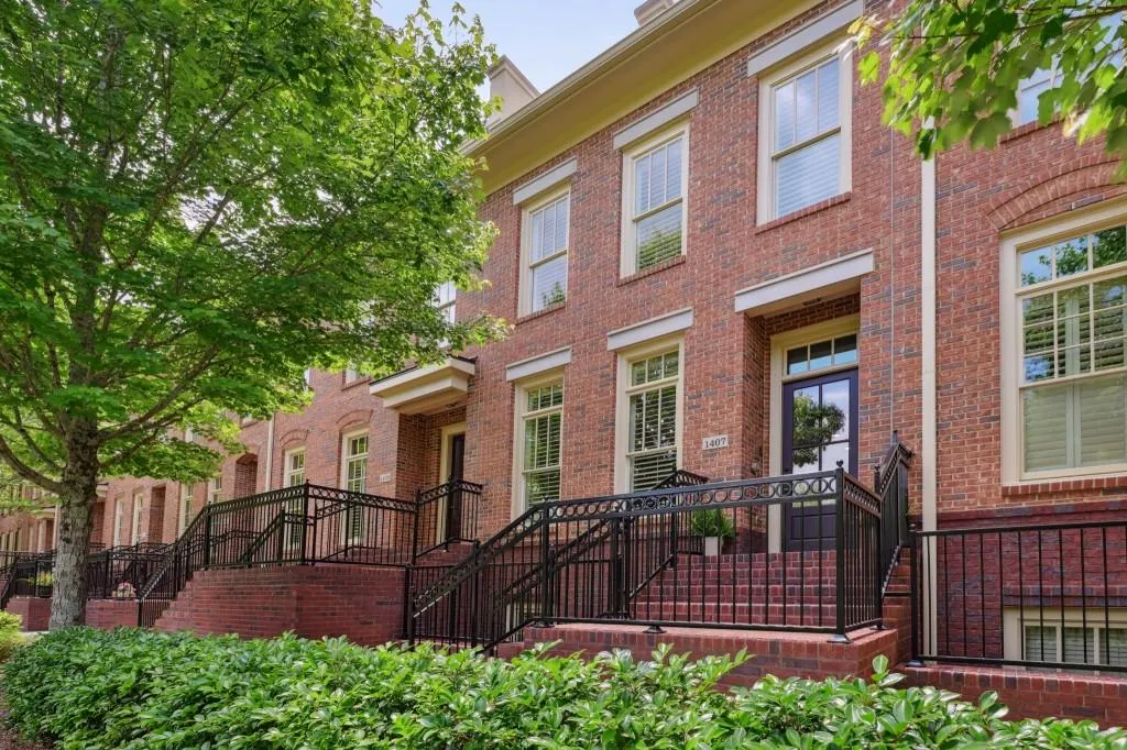 1407 River Vista, Atlanta, Georgia 30339, 4 Bedrooms Bedrooms, ,4 BathroomsBathrooms,Residential,Sold,1407 River Vista,7245906