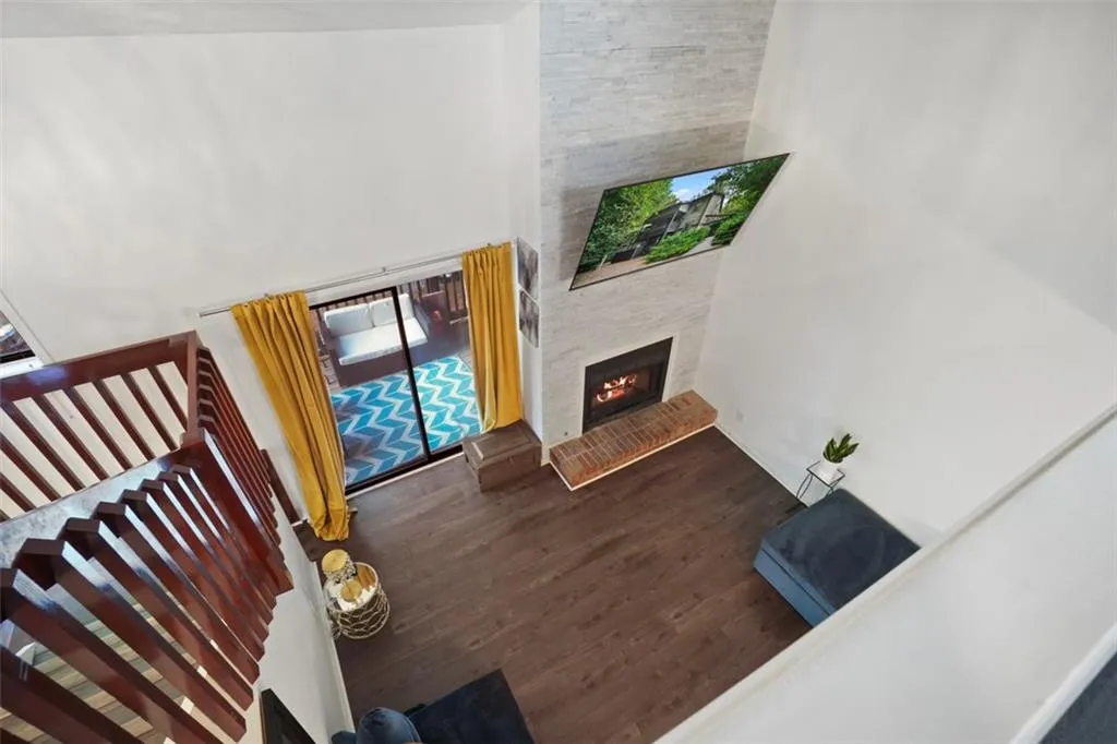 906 River Run Drive, Atlanta, Georgia 30350, 2 Bedrooms Bedrooms, ,2 BathroomsBathrooms,Residential,Sold,906 River Run Drive,7429990