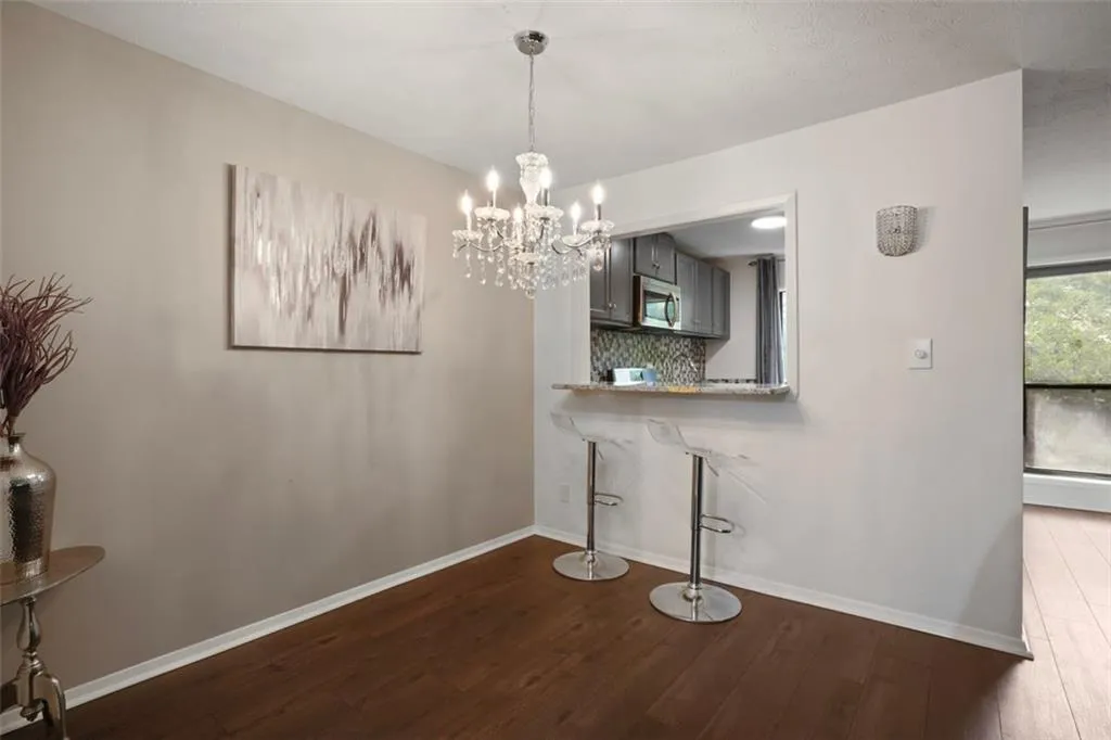 906 River Run Drive, Atlanta, Georgia 30350, 2 Bedrooms Bedrooms, ,2 BathroomsBathrooms,Residential,Sold,906 River Run Drive,7429990