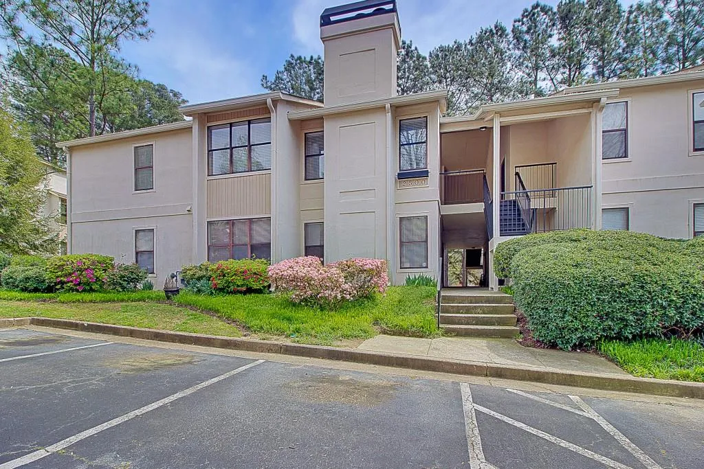 2503 Huntingdon Chase, Sandy Springs, Georgia 30350, 2 Bedrooms Bedrooms, ,2 BathroomsBathrooms,Residential,Sold,2503 Huntingdon Chase,5991332