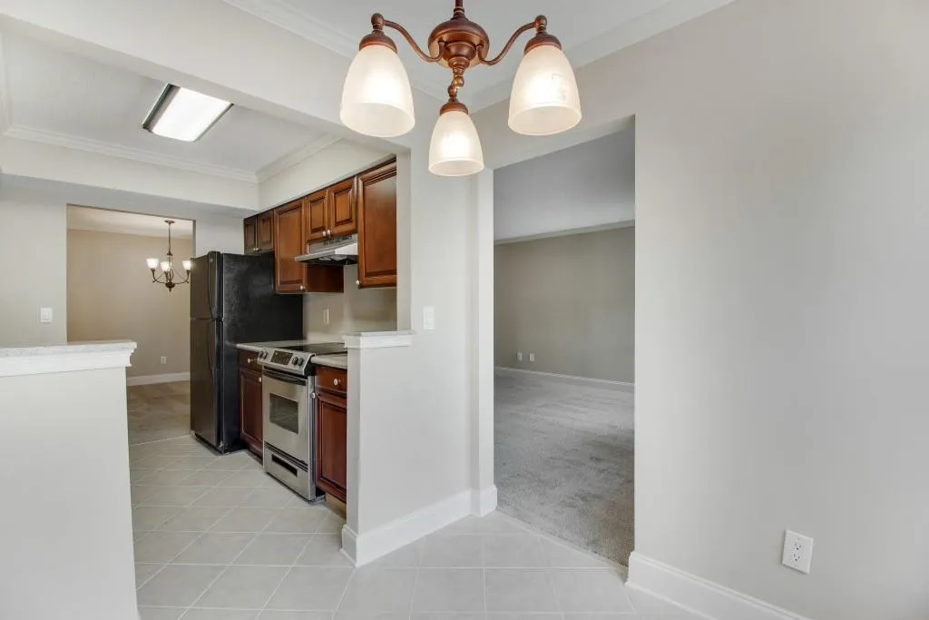 2503 Huntingdon Chase, Sandy Springs, Georgia 30350, 2 Bedrooms Bedrooms, ,2 BathroomsBathrooms,Residential,Sold,2503 Huntingdon Chase,5991332