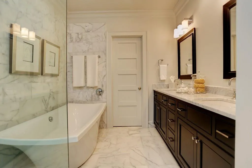 11 Arc Way Ne, Atlanta, Georgia 30305, 3 Bedrooms Bedrooms, ,2 BathroomsBathrooms,Residential,Sold,11 Arc Way Ne,5633818