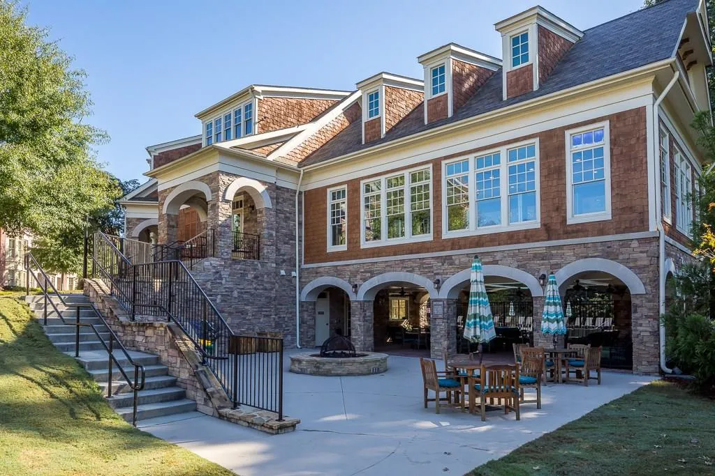 209 Riversgate Drive, Atlanta, Georgia 30339, 4 Bedrooms Bedrooms, ,4 BathroomsBathrooms,Residential,Sold,209 Riversgate Drive,6019426