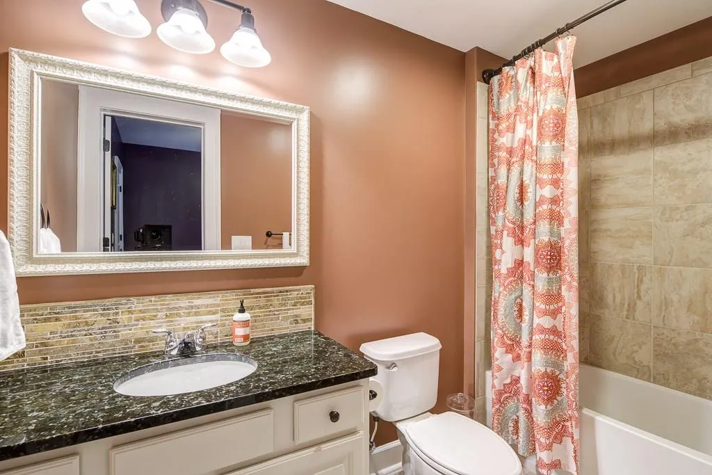 209 Riversgate Drive, Atlanta, Georgia 30339, 4 Bedrooms Bedrooms, ,4 BathroomsBathrooms,Residential,Sold,209 Riversgate Drive,6019426