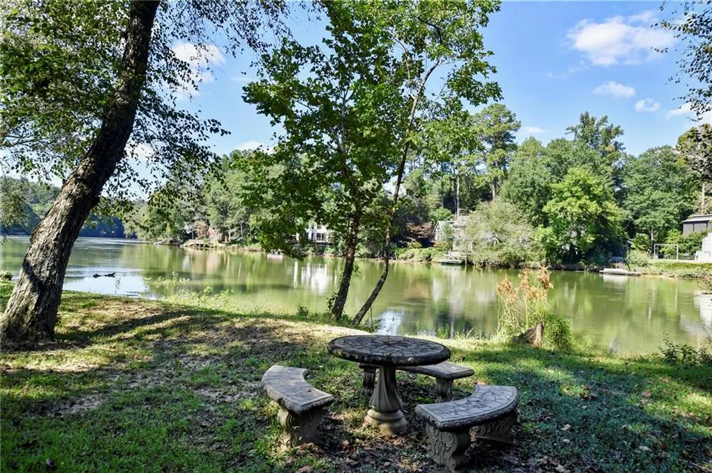 1645 Lazy River Lane, Sandy Springs, Georgia 30350, 5 Bedrooms Bedrooms, ,5 BathroomsBathrooms,Residential,Sold,1645 Lazy River Lane,6947211