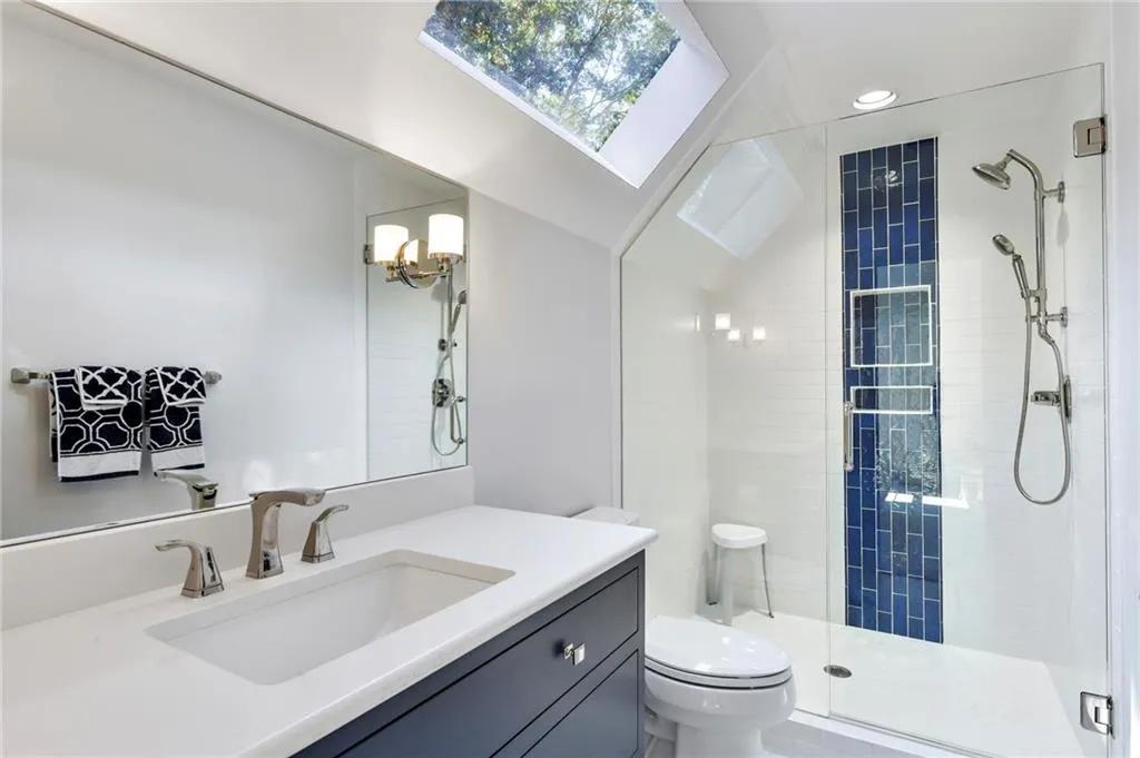 1645 Lazy River Lane, Sandy Springs, Georgia 30350, 5 Bedrooms Bedrooms, ,5 BathroomsBathrooms,Residential,Sold,1645 Lazy River Lane,6947211