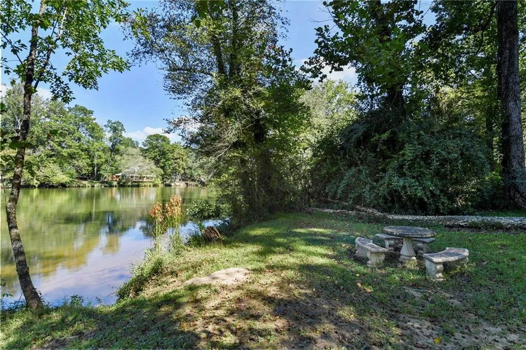 1645 Lazy River Lane, Sandy Springs, Georgia 30350, 5 Bedrooms Bedrooms, ,5 BathroomsBathrooms,Residential,Sold,1645 Lazy River Lane,6947211