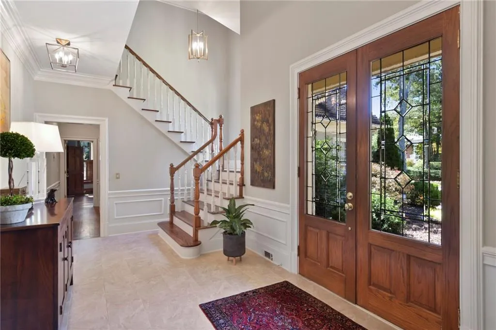 1645 Lazy River Lane, Sandy Springs, Georgia 30350, 5 Bedrooms Bedrooms, ,5 BathroomsBathrooms,Residential,Sold,1645 Lazy River Lane,6947211