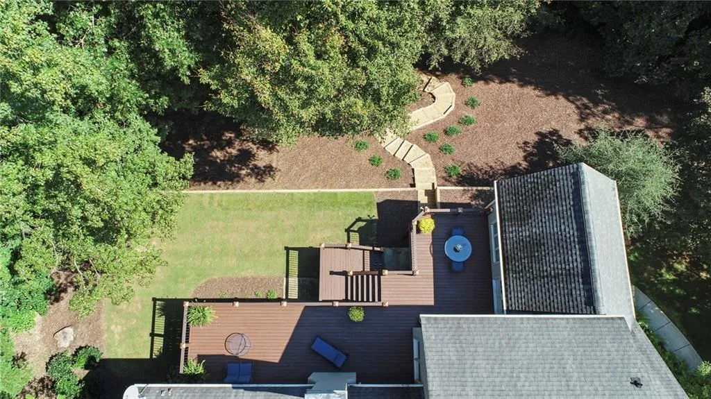 1645 Lazy River Lane, Sandy Springs, Georgia 30350, 5 Bedrooms Bedrooms, ,5 BathroomsBathrooms,Residential,Sold,1645 Lazy River Lane,6947211