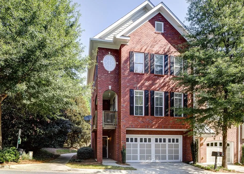 1120 Glenridge Place, Atlanta, Georgia 30342, 3 Bedrooms Bedrooms, ,2 BathroomsBathrooms,Residential,Sold,1120 Glenridge Place,5750625