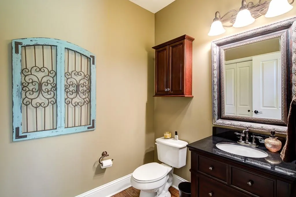 1120 Glenridge Place, Atlanta, Georgia 30342, 3 Bedrooms Bedrooms, ,2 BathroomsBathrooms,Residential,Sold,1120 Glenridge Place,5750625