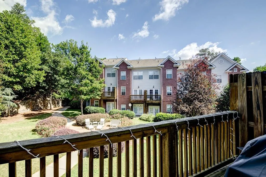 1120 Glenridge Place, Atlanta, Georgia 30342, 3 Bedrooms Bedrooms, ,2 BathroomsBathrooms,Residential,Sold,1120 Glenridge Place,5750625