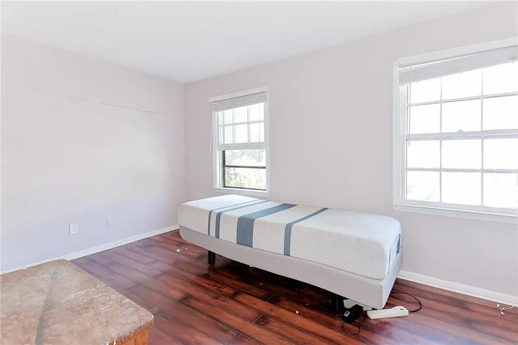 6700 Roswell Road Ne # 29 E, Atlanta, Georgia 30328, 2 Bedrooms Bedrooms, ,1 BathroomBathrooms,Residential,Sold,6700 Roswell Road Ne # 29 E,6580184