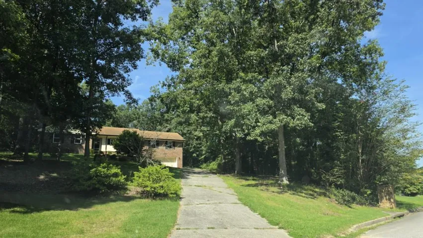 2206 Lost Forest Lane Sw, Conyers, Georgia 30094