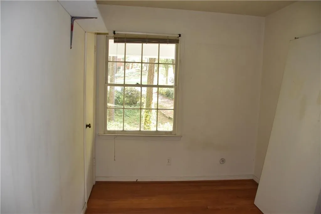 5664 Colton Drive, Atlanta, Georgia 30342, 4 Bedrooms Bedrooms, ,2 BathroomsBathrooms,Residential,Sold,5664 Colton Drive,5931063